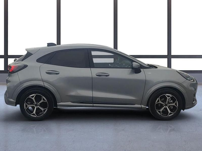 Neu Ford Puma ST-Line 125 PS (91 kW) 2025 Solar silver met SUV