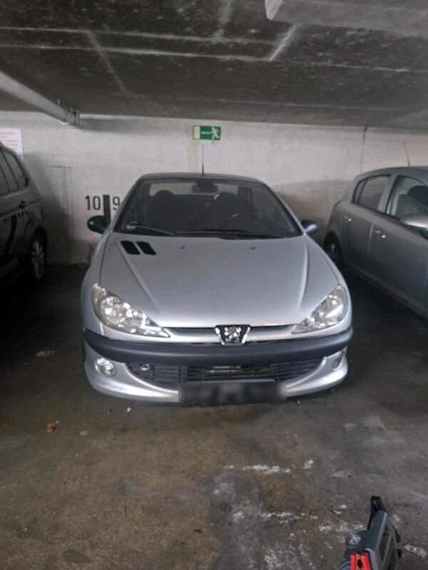 Silber Gebraucht 2003 Peugeot 206 Cabrio | 650 € - Bild 1/4