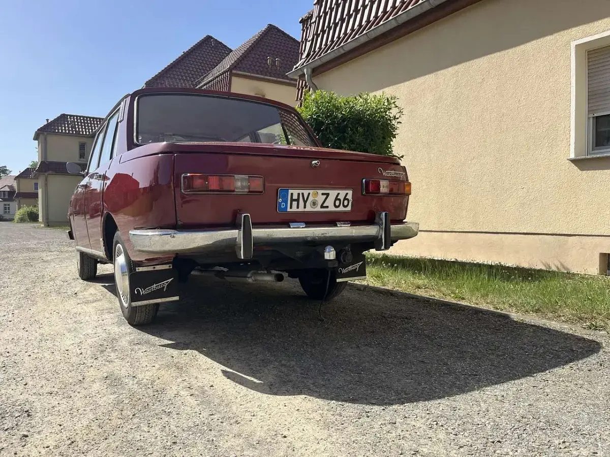 Gebraucht Wartburg 353 61 PS (44 kW) 1966 Rot Limousine