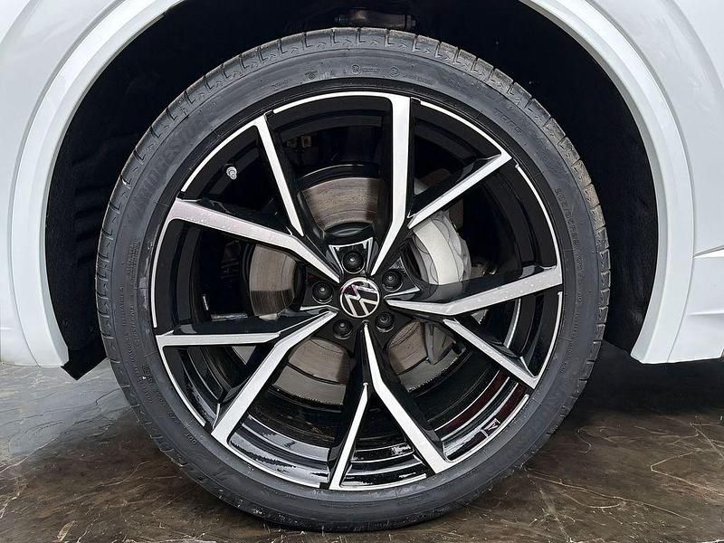 Neu VW Touareg Edition 286 PS (210 kW) 2026 Pure white uni SUV