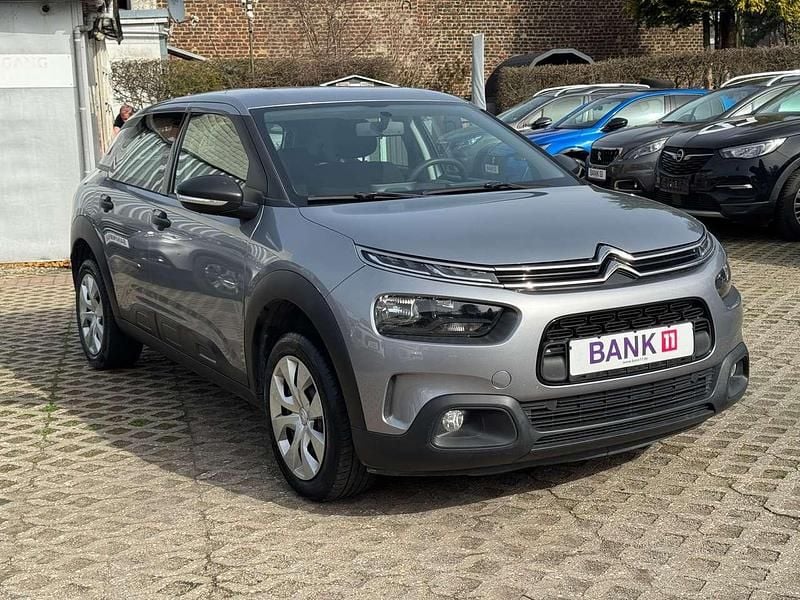 Gebraucht Citroën C4 82 PS (60 kW) 2018 Lack grau artense SUV