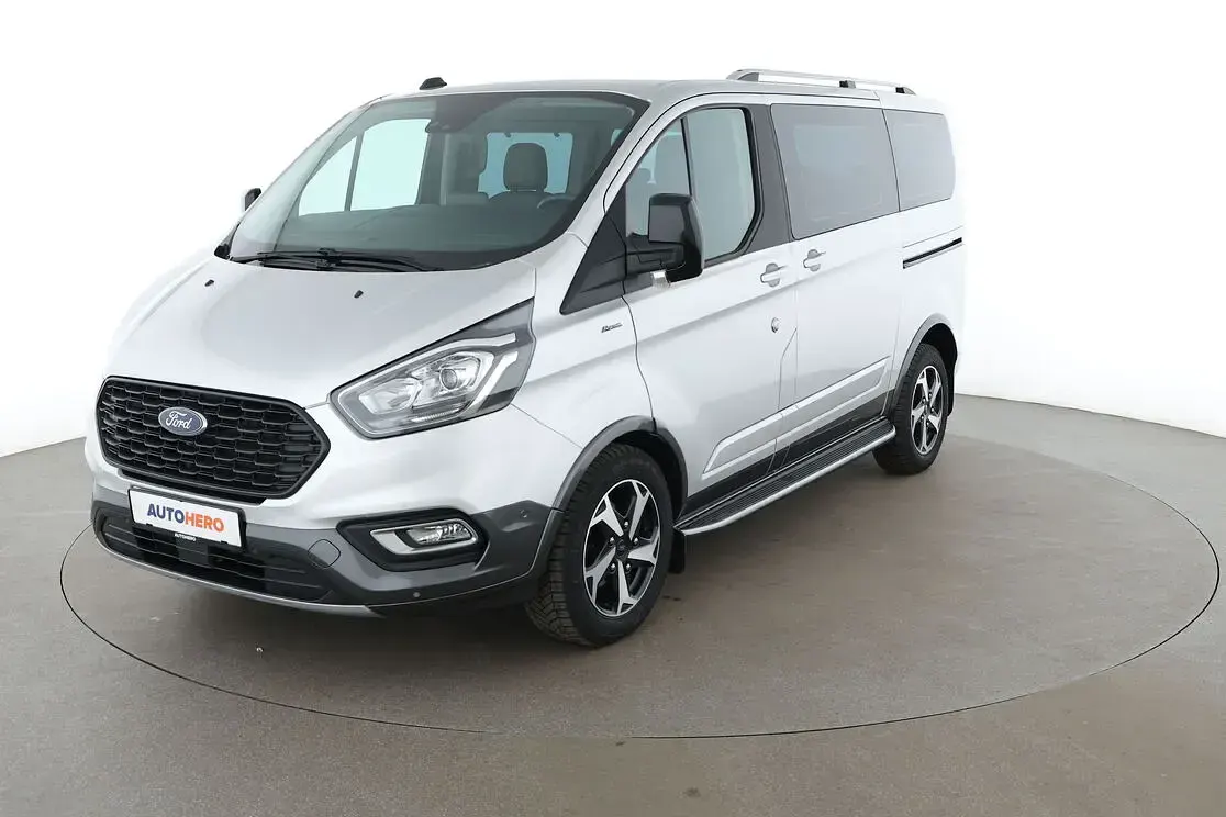 Gebraucht Ford Tourneo Custom Active 131 PS (96 kW) 2022 Van