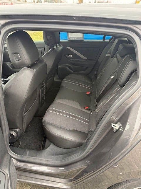 Neu Opel Astra 131 PS (96 kW) 2025 Grau Kombi