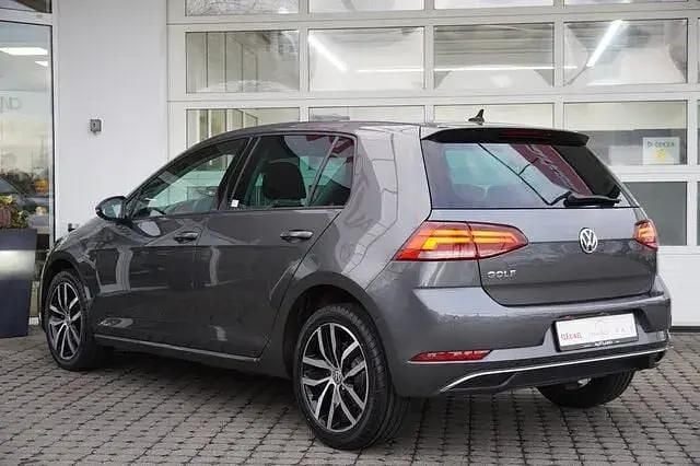 Second-hand VW Golf VII 150 CP (110 kW) 2017 Gri Berlinǎ