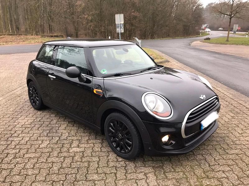 Schwarz Gebraucht 2015 Mini Cooper Kleinwagen | 8.590 € - Bild 1/4
