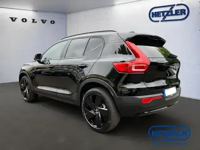 Usata Volvo XC40 Plus 163 CV (119 kW) 2025 Nero SUV
