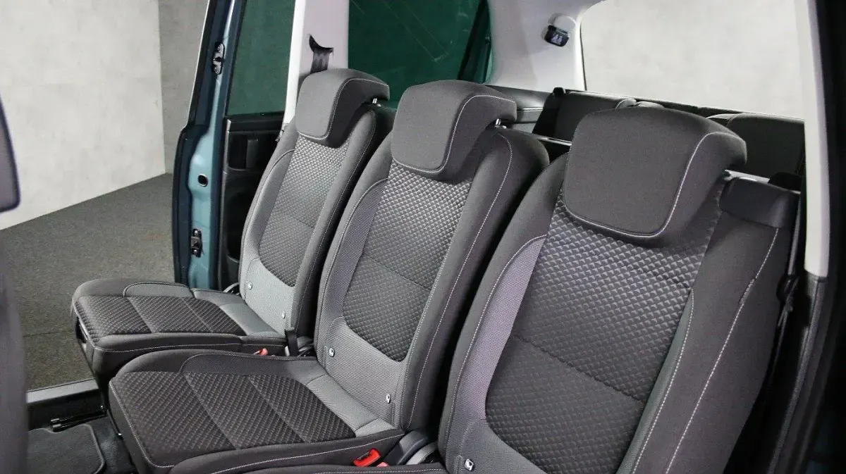 Gebraucht VW Sharan Active 150 PS (110 kW) 2021 Blau Van / Kleinbus
