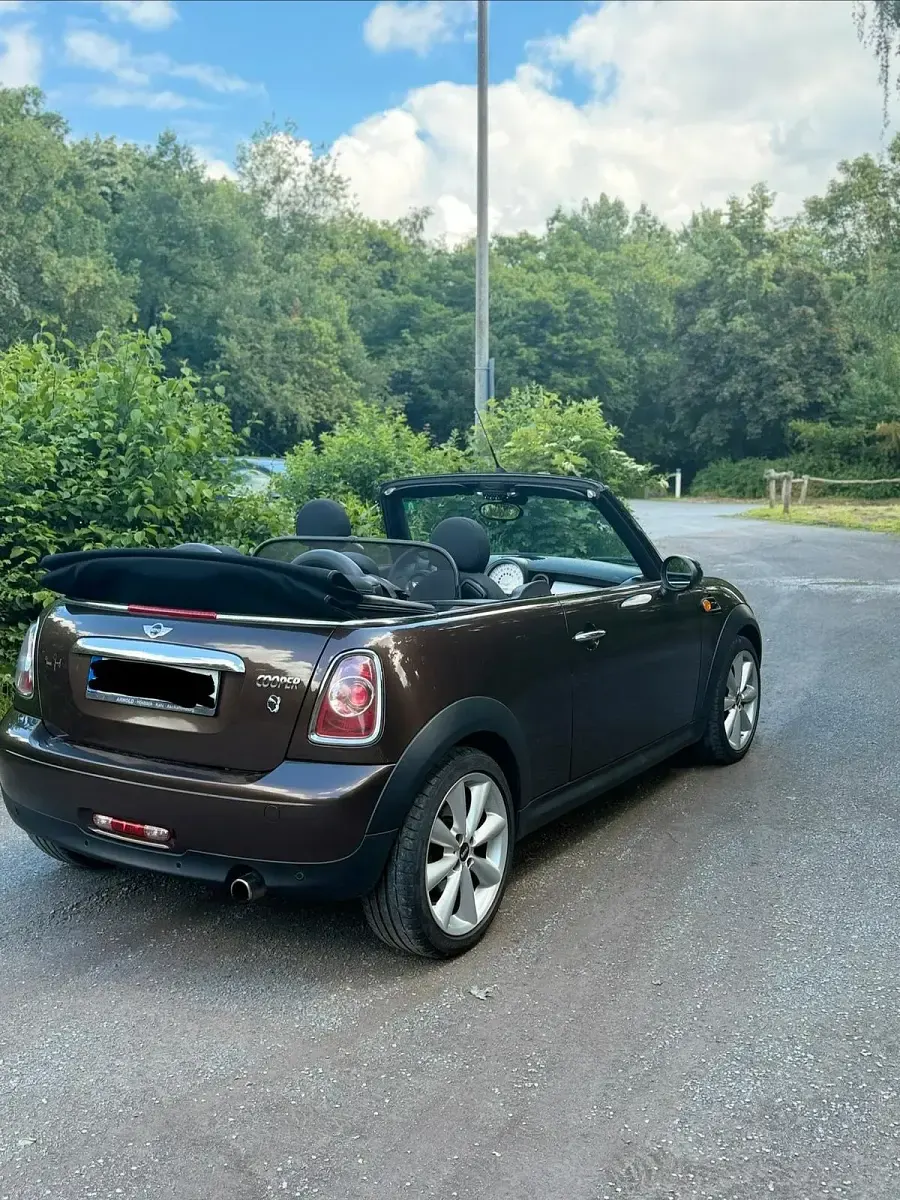 Gebraucht Mini Cooper Cabriolet 90 PS (66 kW) 2011 Braun Cabrio