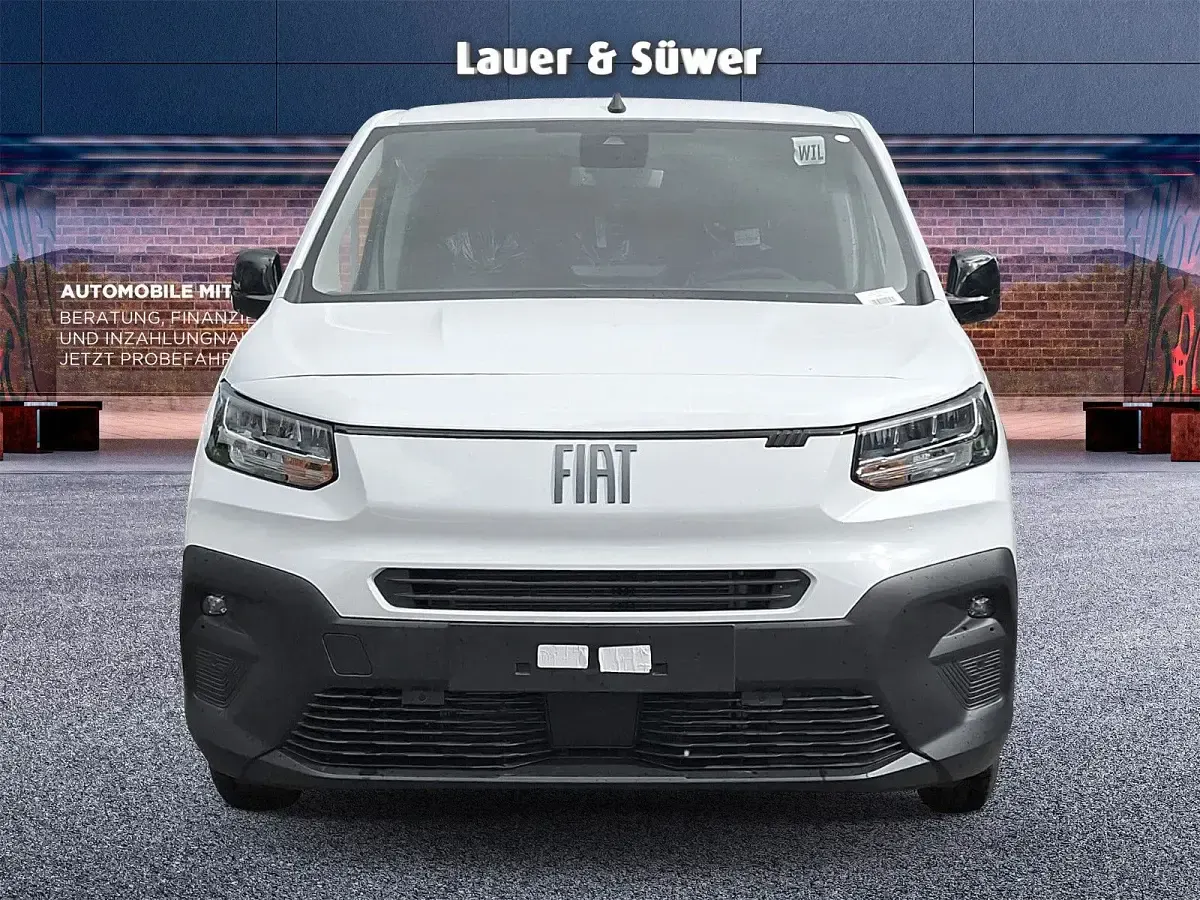 Neu Fiat Doblò 102 PS (75 kW) 2025 Weiß Van / Kleinbus