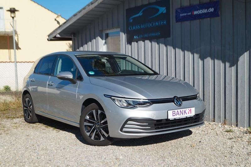 Silber Gebraucht 2020 VW Golf VIII United Limousine | 16.900 € (Guter Preis) - Bild 1/4