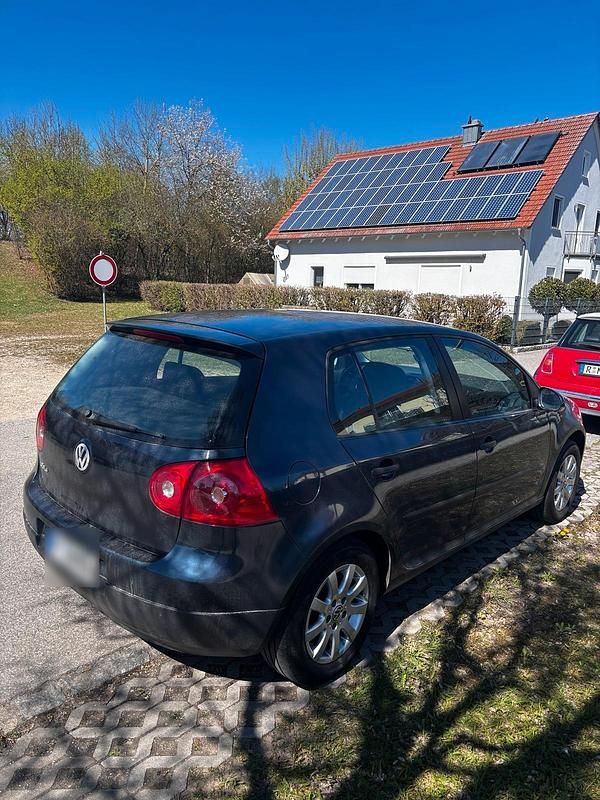 Gebraucht VW Golf IV 75 PS (55 kW) 2004 Blau Limousine