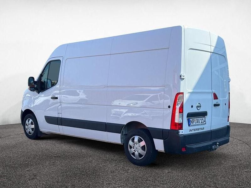 Gebraucht Nissan Interstar N-Connecta 135 PS (99 kW) 2023 Mineral white (s) Van