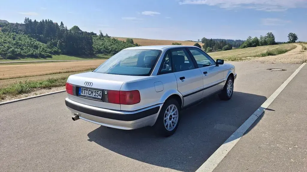 Gebraucht Audi 80 90 PS (66 kW) 1994 Silber Limousine