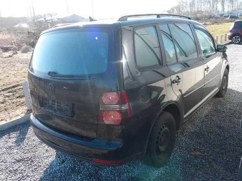 Gebraucht VW Touran Trendline 140 PS (102 kW) 2008 Schwarz Van / Kleinbus