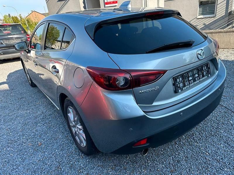 Gebraucht Mazda 3 Center-Line 120 PS (88 kW) 2015 Grau Limousine