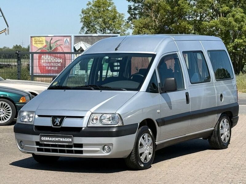 Silber Gebraucht 2006 Peugeot Expert Van | 6.990 € - Bild 1/4