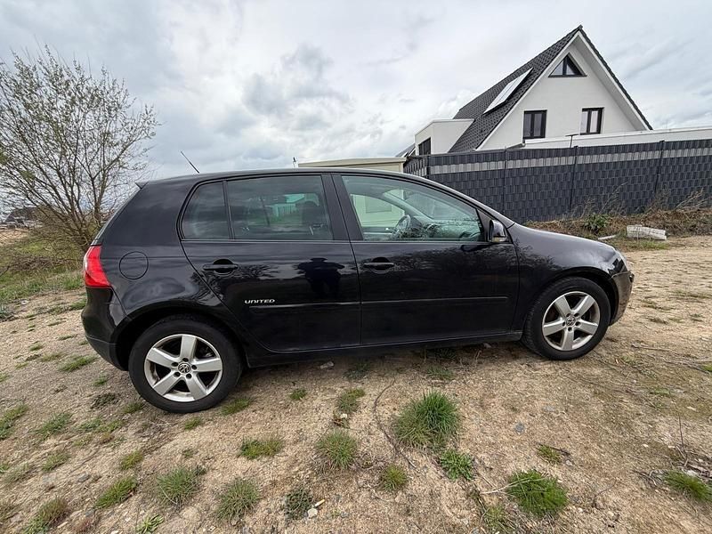 Gebraucht VW Golf VI 140 PS (102 kW) 2008 Schwarz Kleinwagen