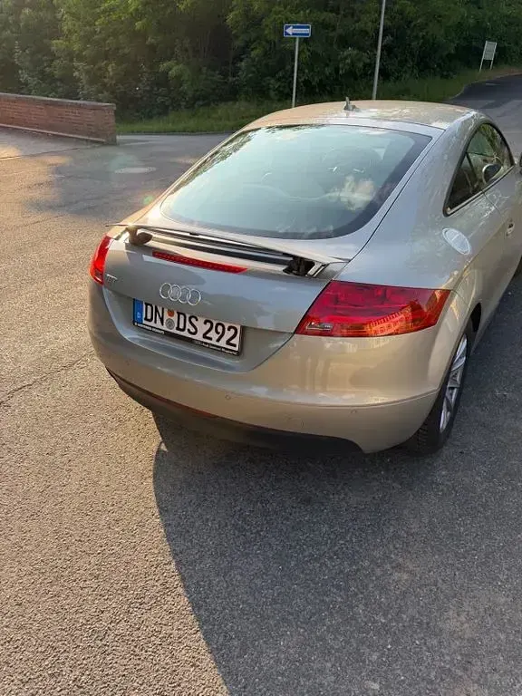 Gebraucht Audi TT 160 PS (117 kW) 2009 Silber Coupé