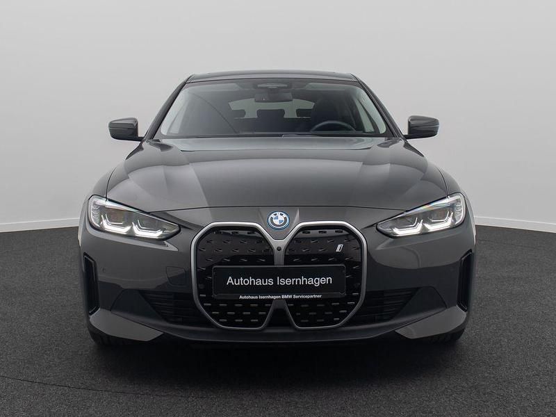 Używany BMW i4 Efficient Dynamics 210 kW (286 KM) 2023 Szary Sedan/Limuzyna