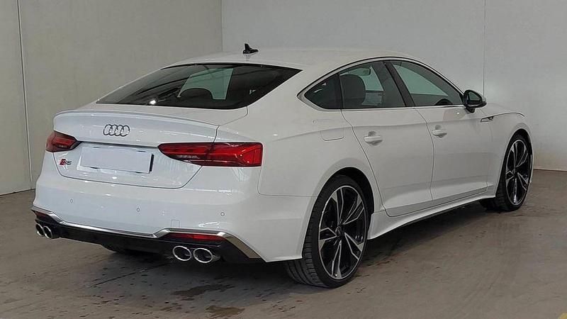 Gebraucht Audi S5 Sportback Ambiente 341 PS (250 kW) 2022 Ibisweiß Kleinwagen