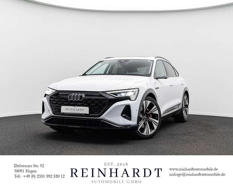 Gletscherweiß metallic Gebraucht 2023 Audi Q8 e-tron Ambiente SUV | 48.920 € (Etwas zu teuer) - Bild 1/3