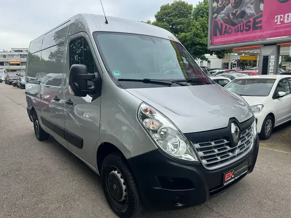 Gebraucht Renault Master 131 PS (96 kW) 2019 Silber Van / Kleinbus
