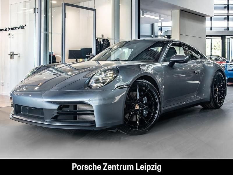 Vanadiumgraumetallic Gebraucht 2025 Porsche 911 Carrera Coupé | 134.800 € (Superpreis) - Bild 1/4