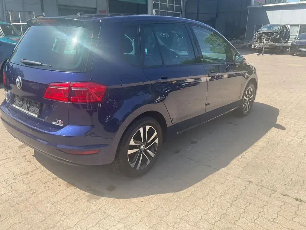 Gebraucht VW Golf Sportsvan 116 PS (85 kW) 2017 Blau Van / Kleinbus