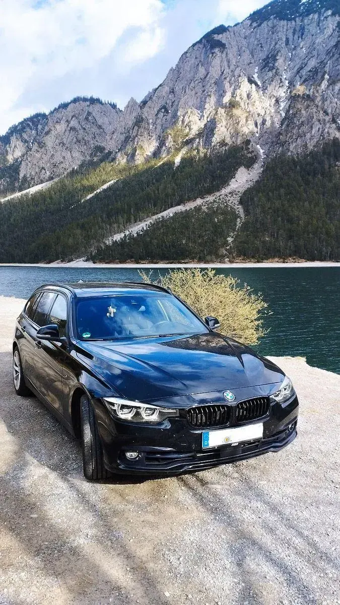 Gebraucht BMW 335 Sport Line 313 PS (230 kW) 2017 Schwarz Kombi