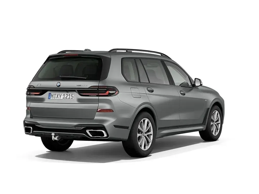 Neu BMW X7 M Sport 340 PS (250 kW) 2026 Grau SUV