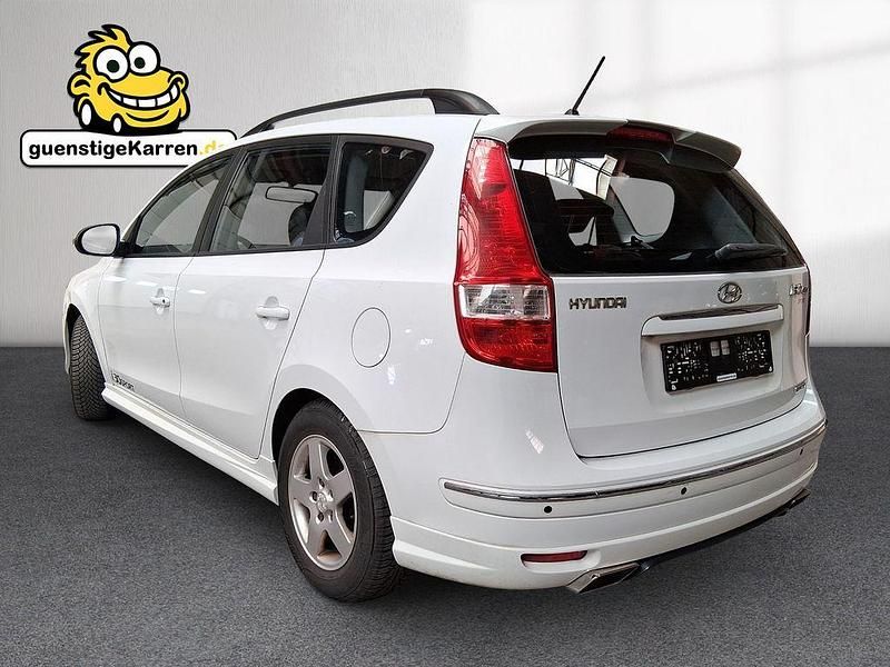 Gebraucht Hyundai i30 140 PS (102 kW) 2009 Weiß