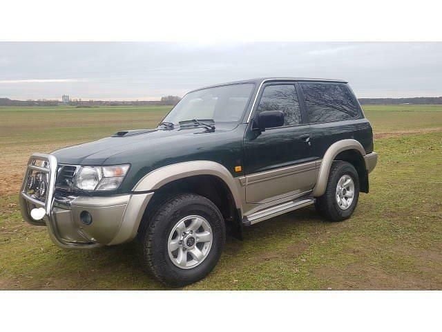 Gebraucht Nissan Patrol 158 PS (116 kW) 2000 Grün metallic SUV