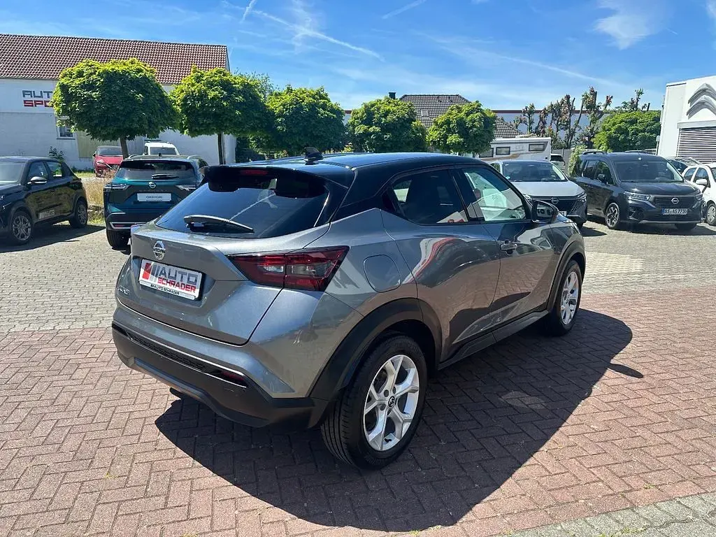 Gebraucht Nissan Juke 360º 114 PS (83 kW) 2022 Grau SUV