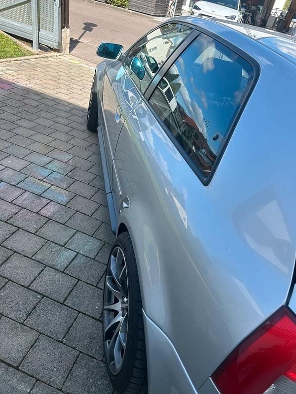 Second-hand Audi S3 380 CP (279 kW) 2001 Argintiu Hatchback