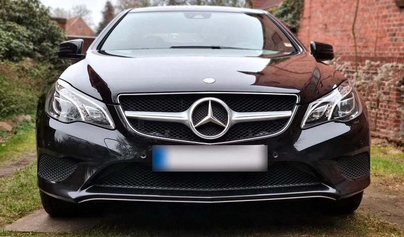 Gebraucht Mercedes E200 184 PS (135 kW) 2014 Schwarz Coupé