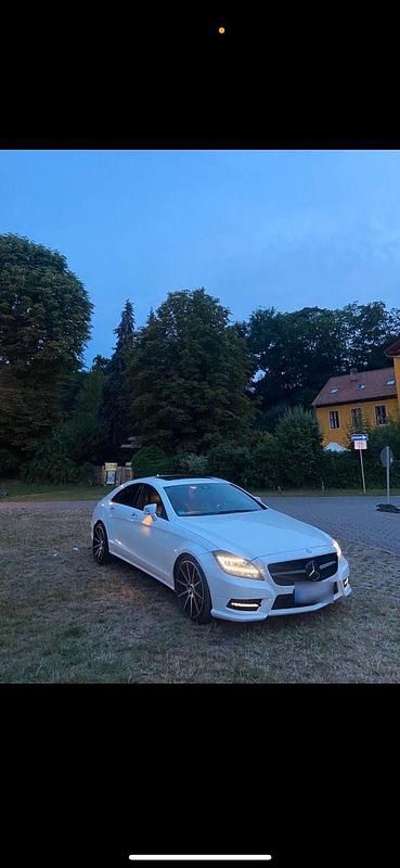 Gebraucht Mercedes CLS350 252 PS (185 kW) 2014 Weiß Coupé