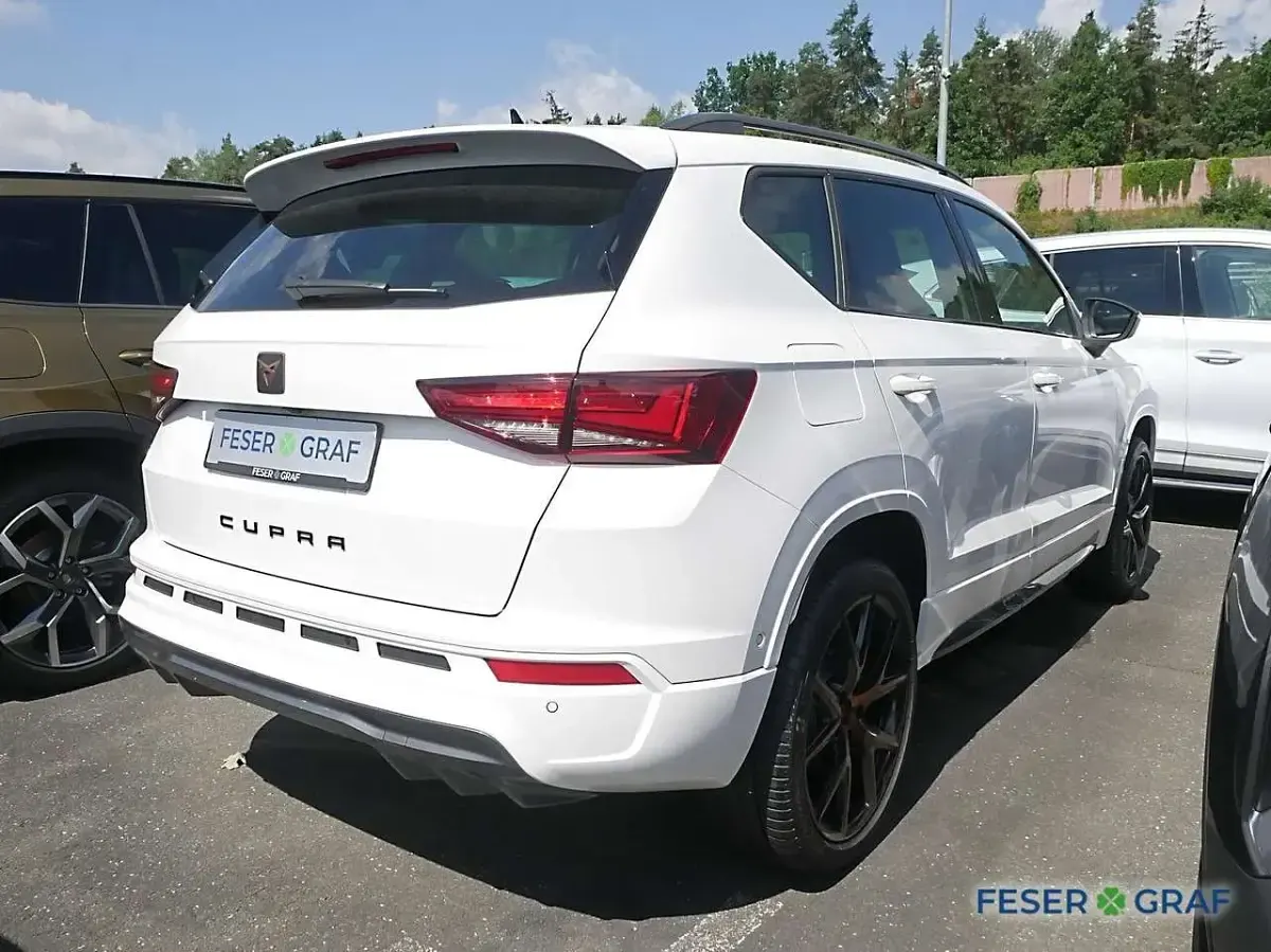 Neu Cupra Ateca 190 PS (139 kW) 2026 Weiß (bila weiss) SUV