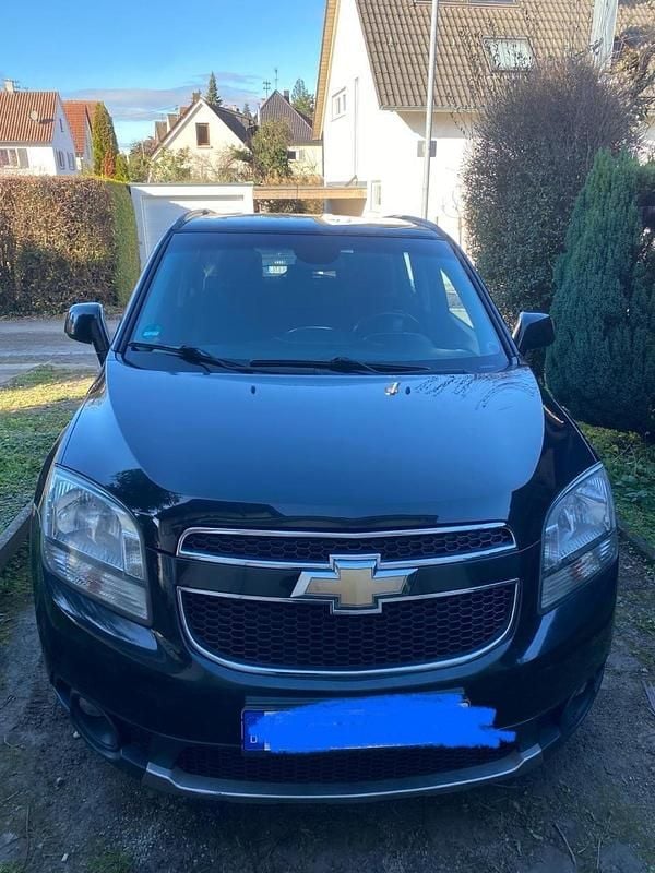Schwarz Gebraucht 2011 Chevrolet Orlando Van / Kleinbus | 4.500 € (Fairer Preis) - Bild 1/4