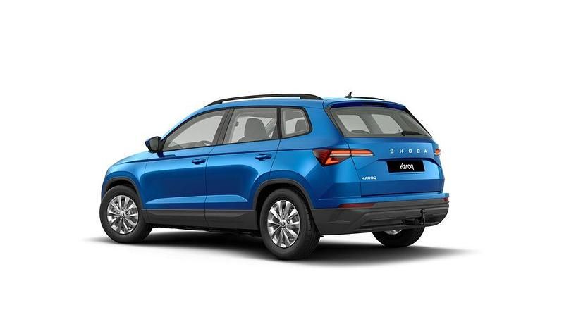 Neu Skoda Karoq Selection 150 PS (110 kW) 2026 Raceblau metallic/blau SUV
