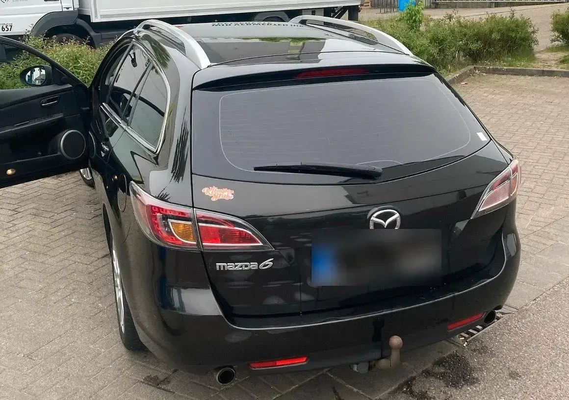 Używany Mazda 6 150 KM (110 kW) 2009 Czarny Kombi