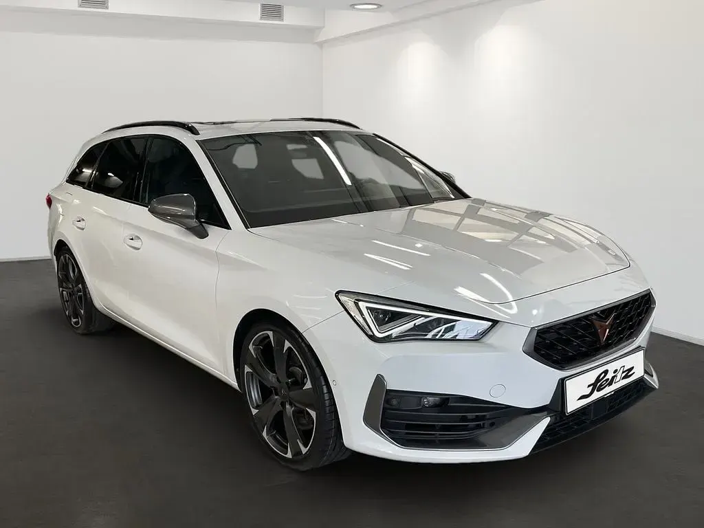 Gebraucht Cupra Leon VZ 310 PS (228 kW) 2024 Weiß Limousine