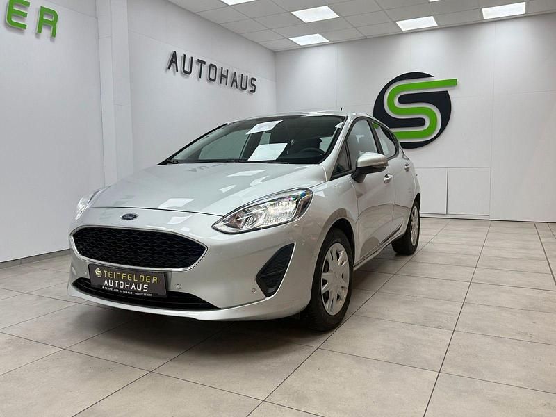 Gebraucht Ford Fiesta Cool & Connect 95 PS (69 kW) 2021 Polar silber metallic Kleinwagen