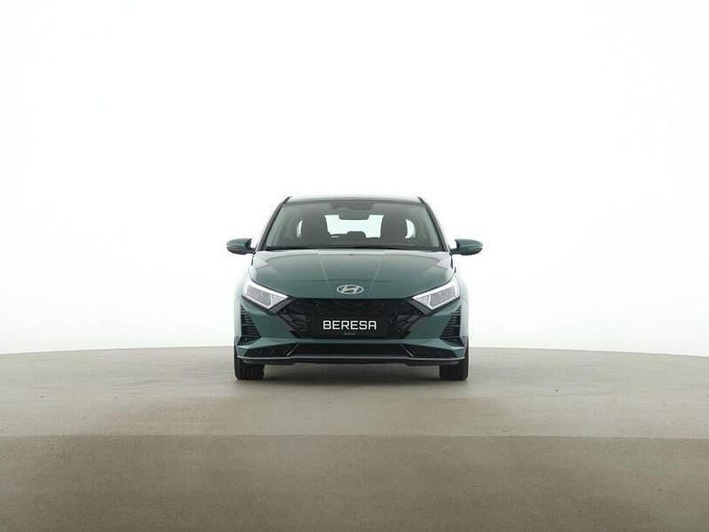 Neu Hyundai i20 Trend 90 PS (66 kW) 2025 Schwarz Limousine