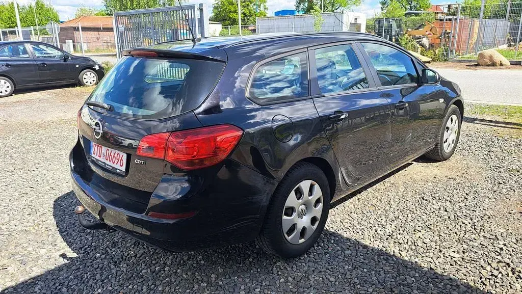 Gebraucht Opel Astra Selection 110 PS (80 kW) 2010 Schwarz Kombi