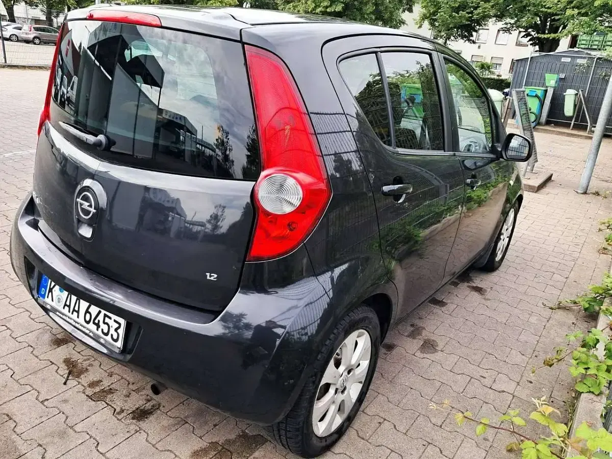 Gebraucht Opel Agila Edition 86 PS (63 kW) 2008 Schwarz Kleinwagen