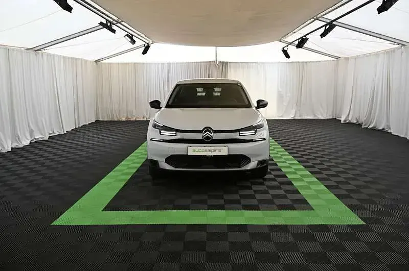 Gebraucht Citroën C4 110 PS (80 kW) 2025 Weiß SUV