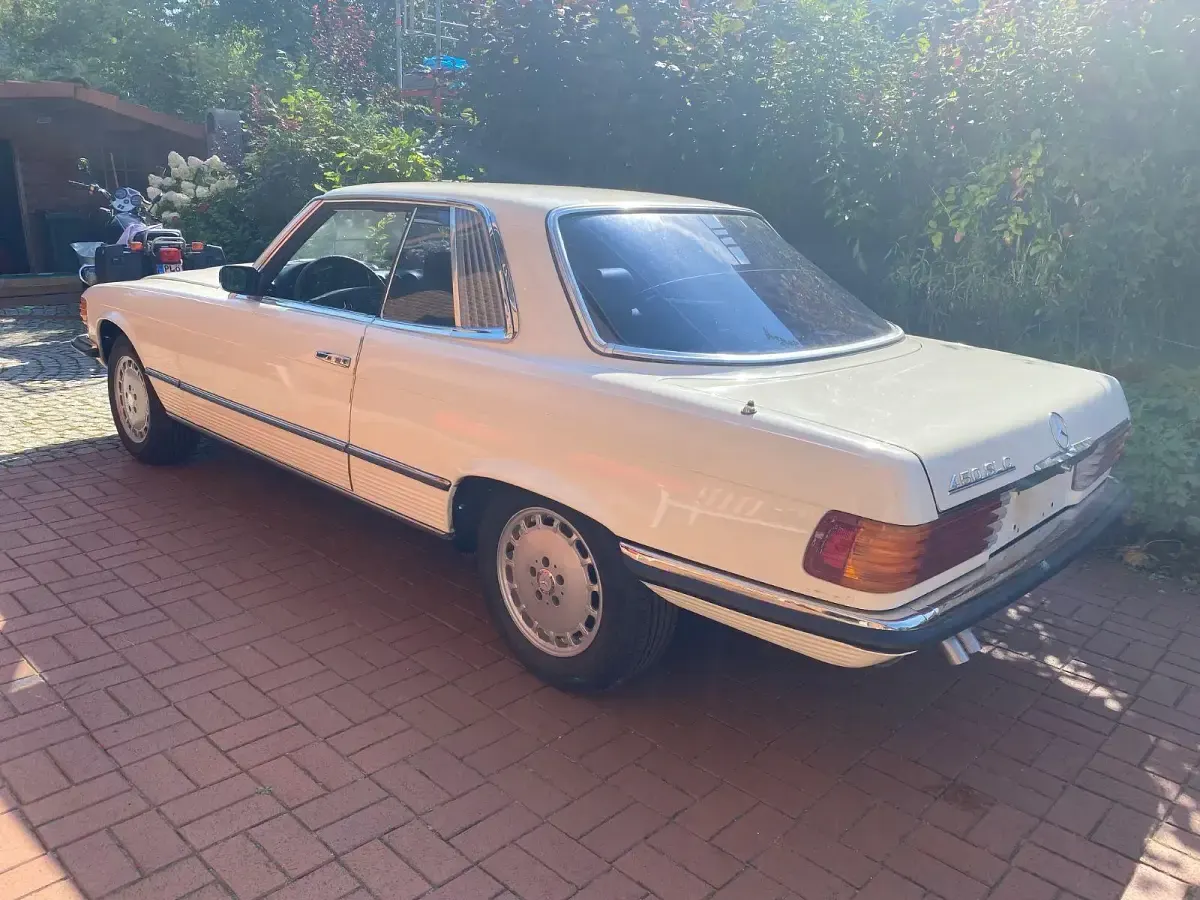 Gebraucht Mercedes SLC450 193 PS (141 kW) 1973 Weiß Coupé
