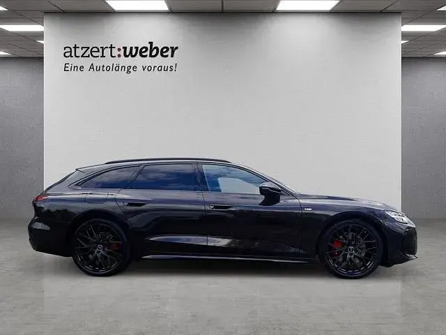 Gebraucht Audi A6 Edition .1 299 PS (219 kW) 2026 Madeirabraun metallic Kombi