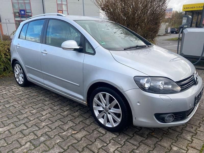 Gebraucht VW Golf VI Highline 122 PS (89 kW) 2010 Silber Kleinwagen