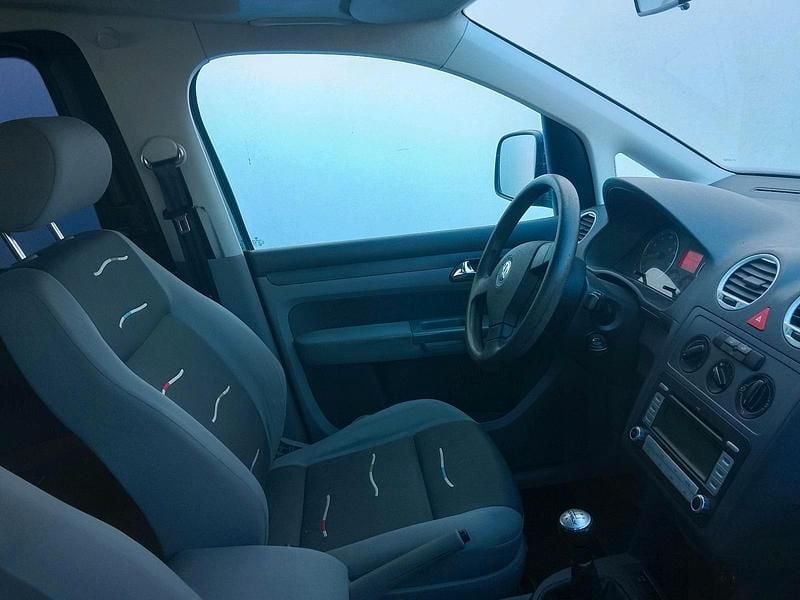 Second-hand VW Caddy 105 CP (77 kW) 2007 Monovolum